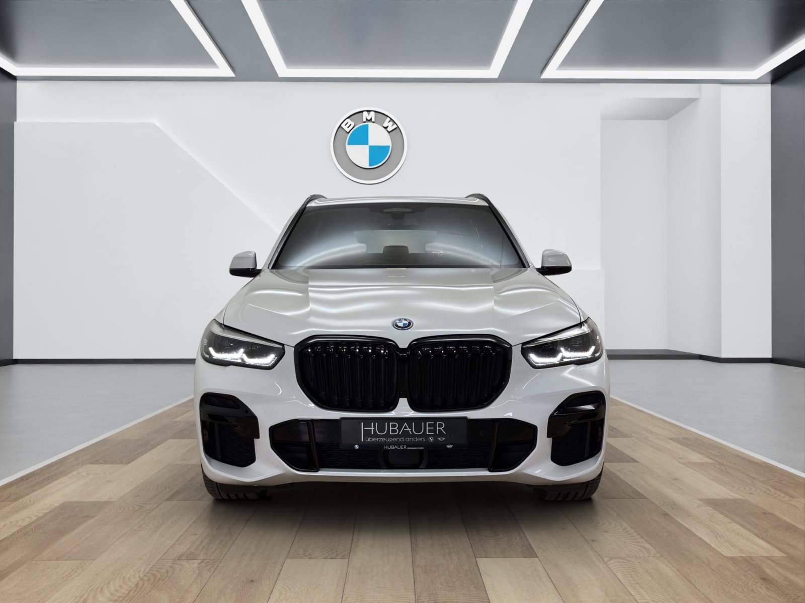 Fahrzeugabbildung BMW X5 xDrive45e [M Sport, DA Prof., HUD, AHK, HiFi]
