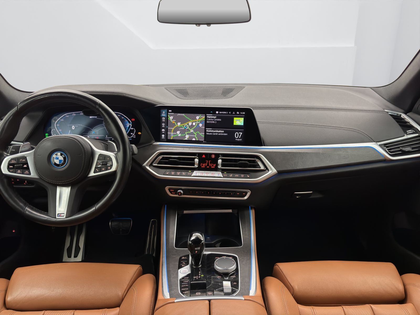Fahrzeugabbildung BMW X5 xDrive45e [M Sport, DA Prof., HUD, AHK, HiFi]