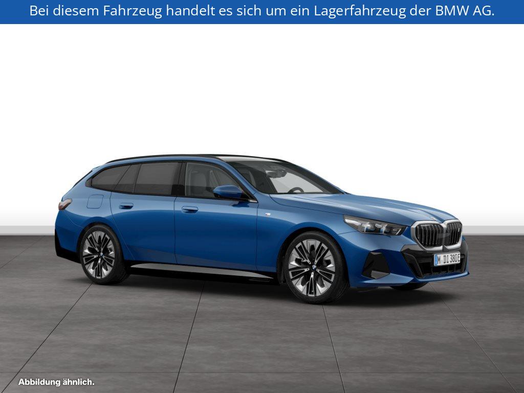 Fahrzeugabbildung BMW i5 eDrive40 Touring