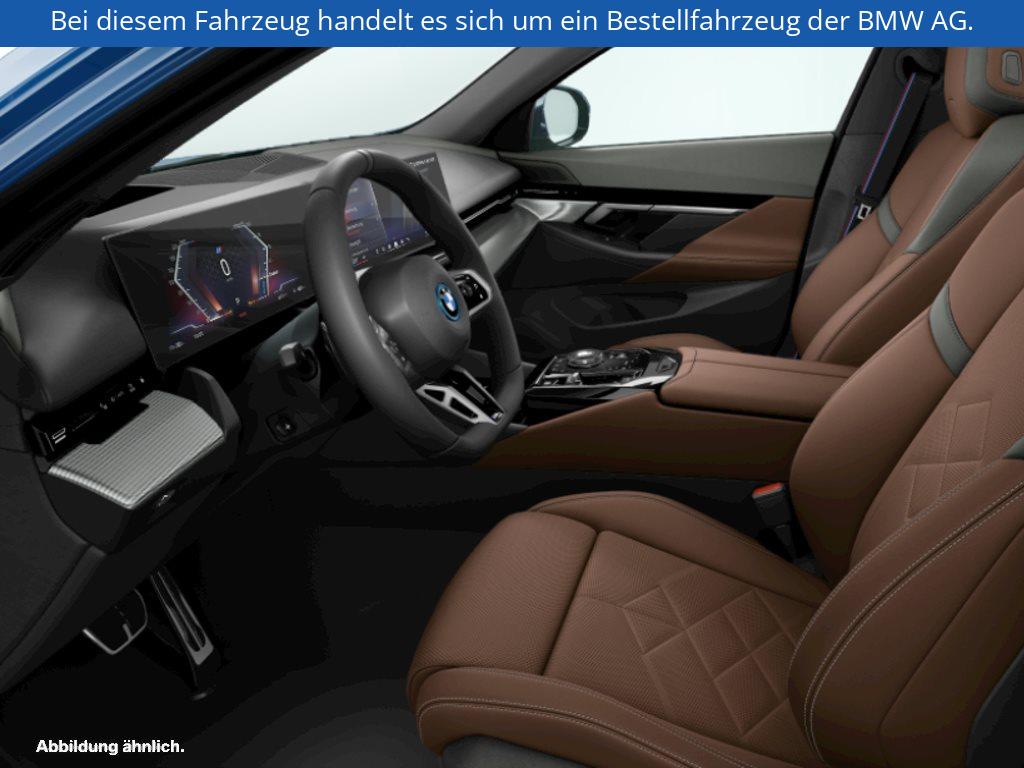 Fahrzeugabbildung BMW i5 eDrive40 Touring