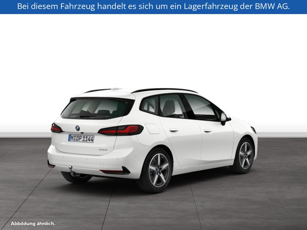 Fahrzeugabbildung BMW 220i Active Tourer