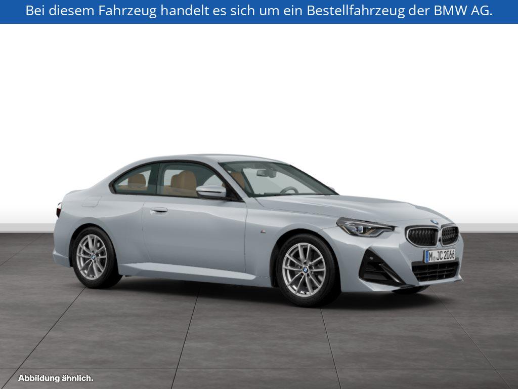 Fahrzeugabbildung BMW 220i Coupé