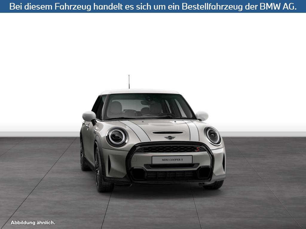 Fahrzeugabbildung MINI Cooper S 5-Türer