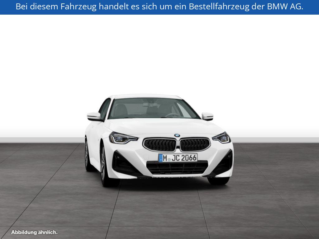 Fahrzeugabbildung BMW 218i Coupé