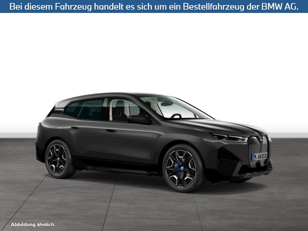 Fahrzeugabbildung BMW iX xDrive50