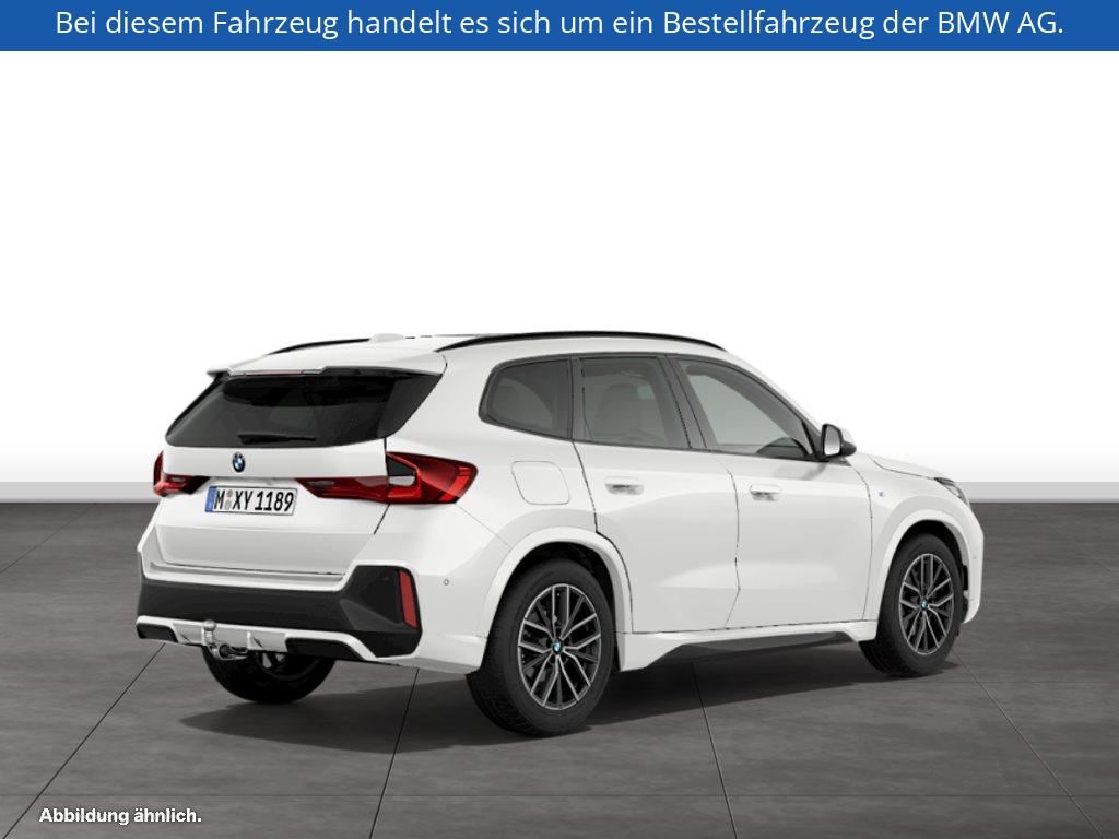 Fahrzeugabbildung BMW X1 sDrive20i
