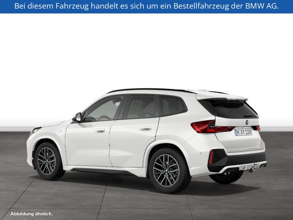 Fahrzeugabbildung BMW X1 sDrive20i