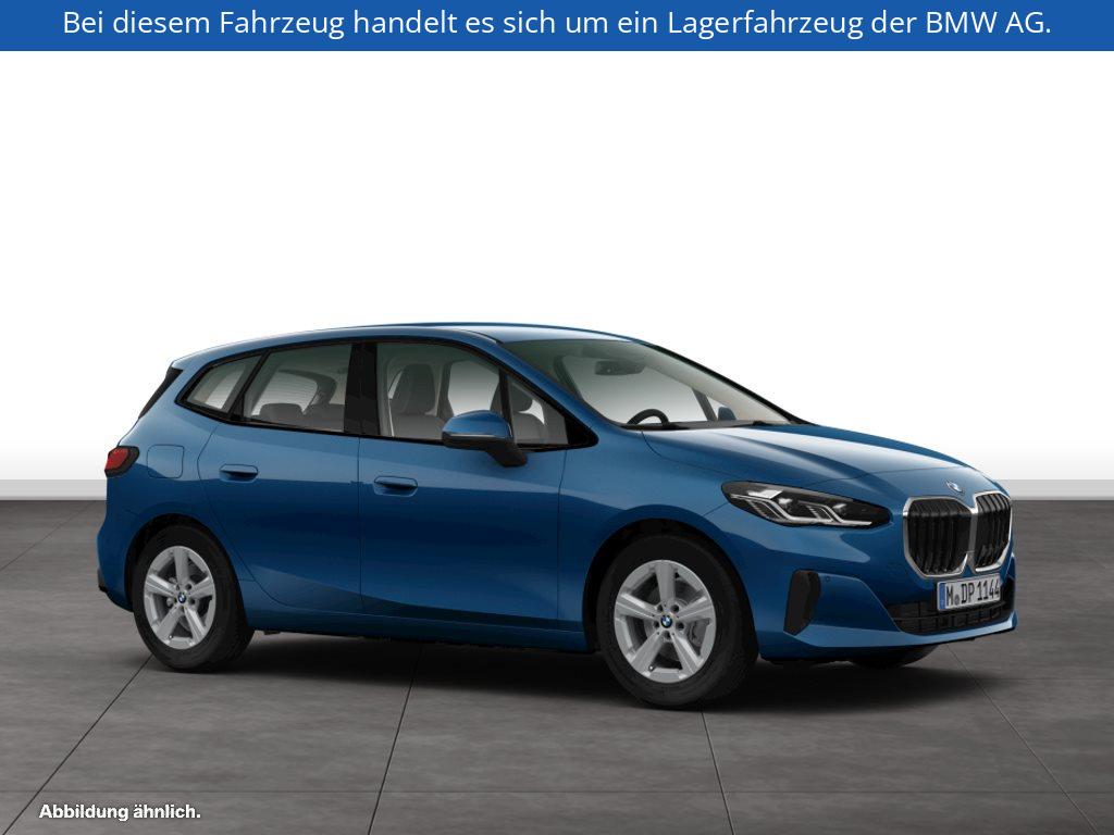 Fahrzeugabbildung BMW 220i Active Tourer