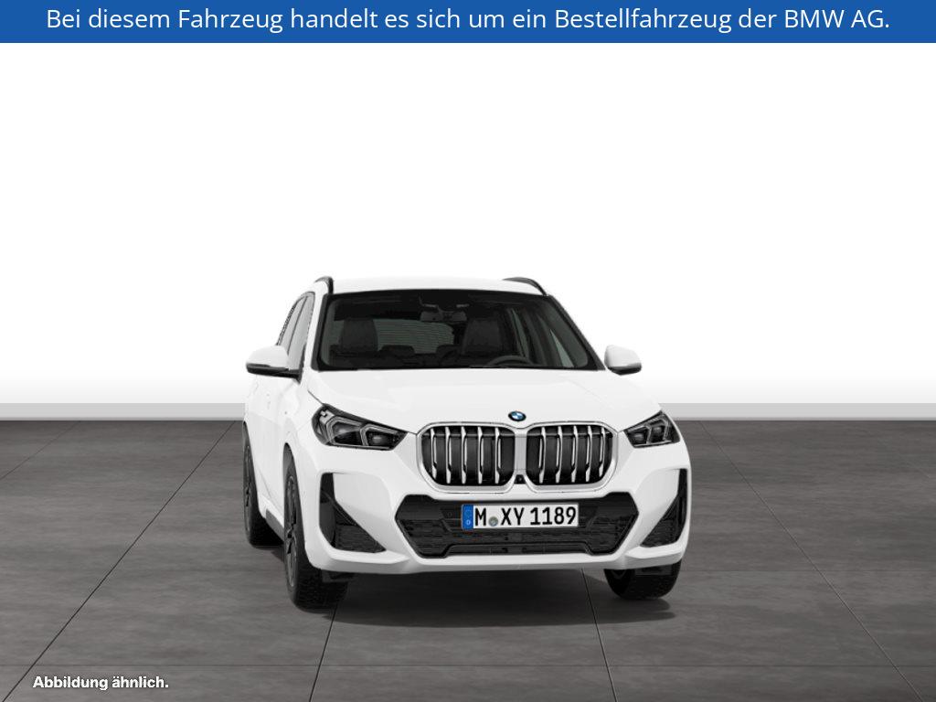 Fahrzeugabbildung BMW X1 sDrive20i