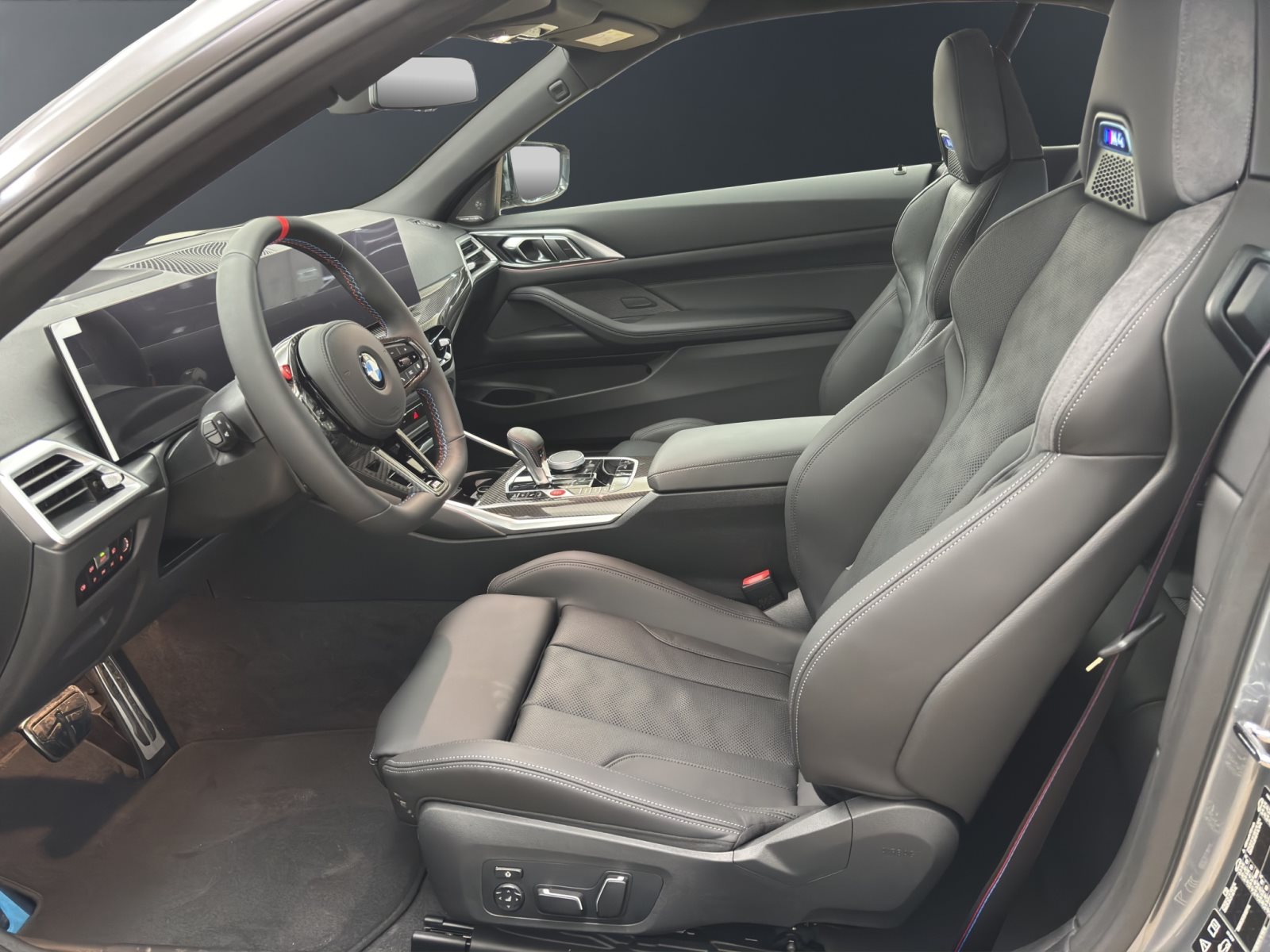 Fahrzeugabbildung BMW M4 Competition Cabrio xDrive [HUD, ACC, h&k Sound, RFK]