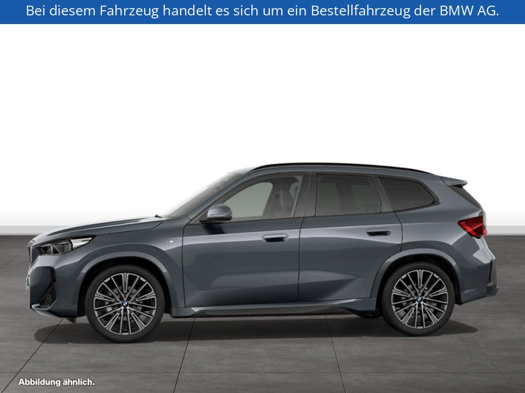 Fahrzeugabbildung BMW X1 sDrive18d SAV