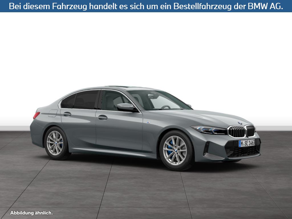 Fahrzeugabbildung BMW 330i xDrive Limousine