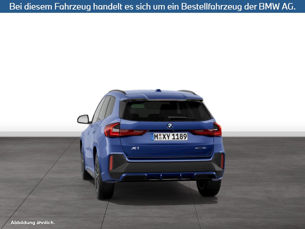 Fahrzeugabbildung BMW X1 sDrive18i SAV
