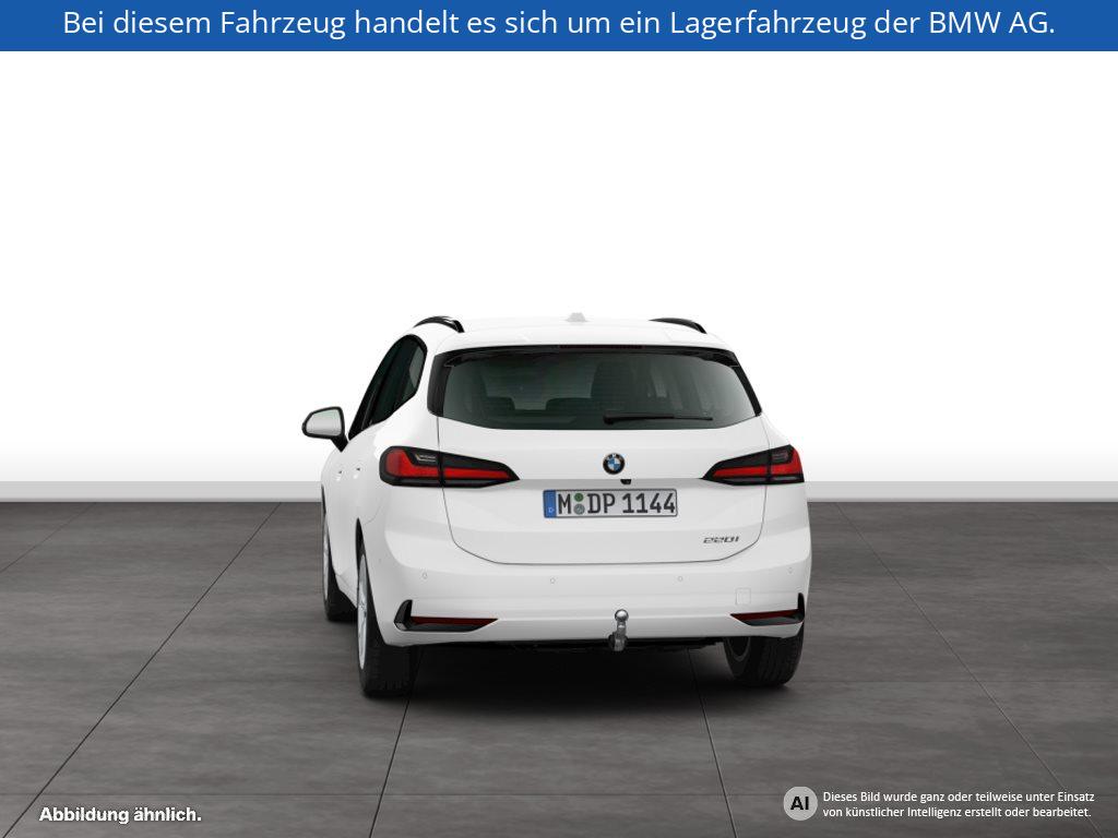 Fahrzeugabbildung BMW 220i Active Tourer