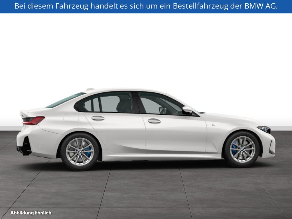 Fahrzeugabbildung BMW 330e xDrive Limousine