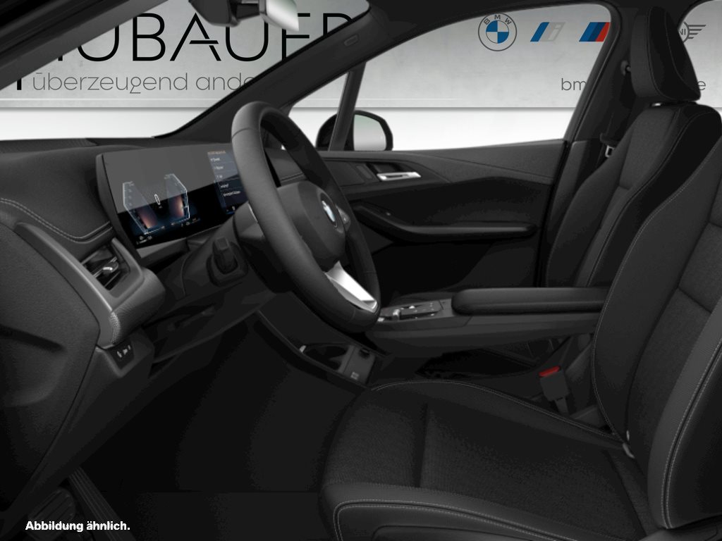 Fahrzeugabbildung BMW 218i Active Tourer [Navi, AHK, RFK, SHZ, LED]