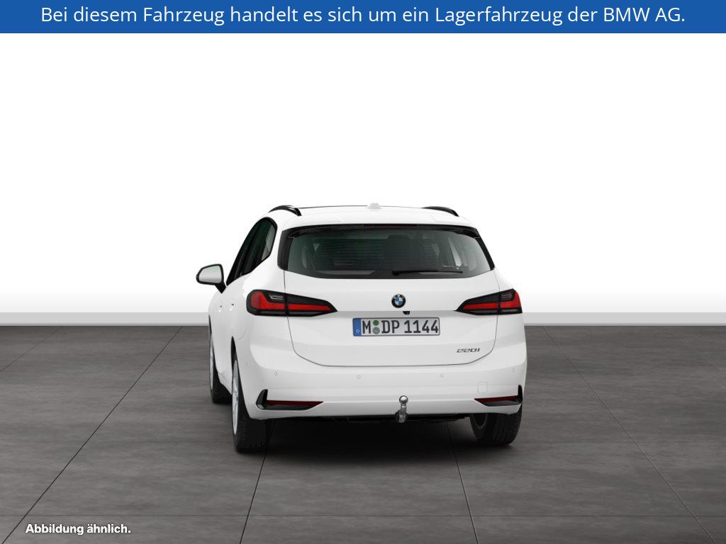 Fahrzeugabbildung BMW 220i Active Tourer