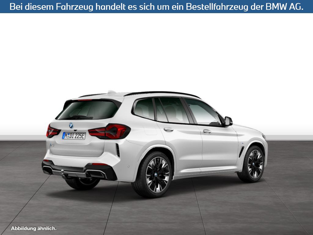 Fahrzeugabbildung BMW iX3 M Sport