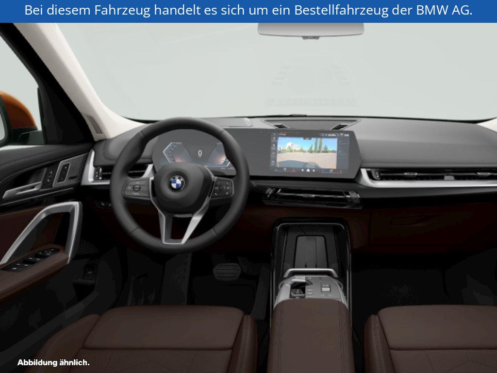 Fahrzeugabbildung BMW X1 xDrive23i
