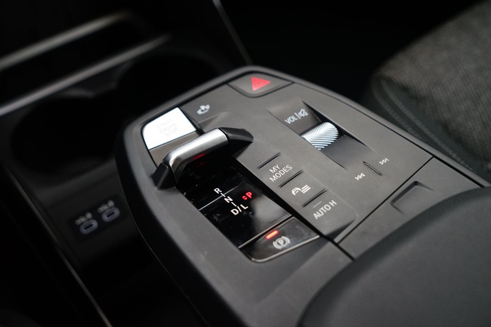 Fahrzeugabbildung BMW 225e xDrive Active Tourer [LC Prof., Pano, AHK]