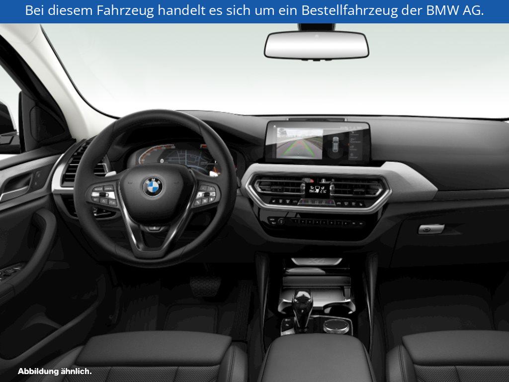 Fahrzeugabbildung BMW X4 xDrive20i