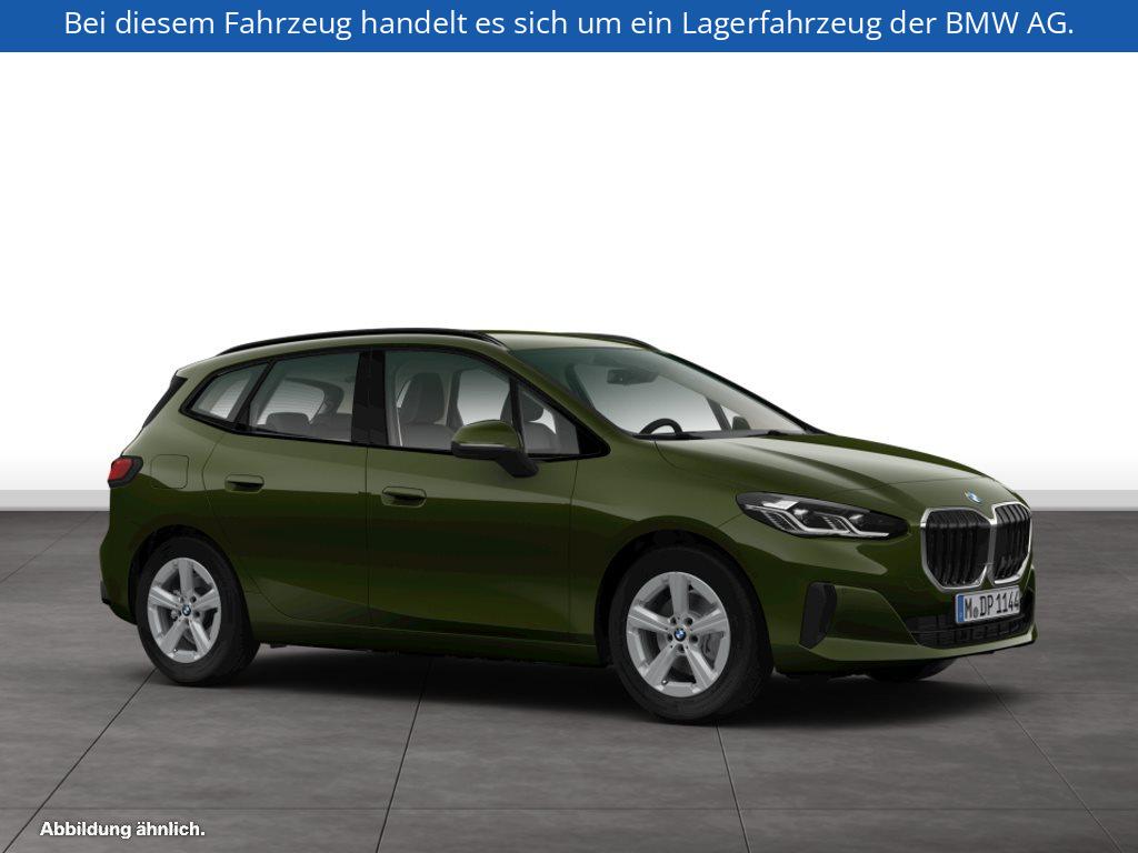 Fahrzeugabbildung BMW 220i Active Tourer