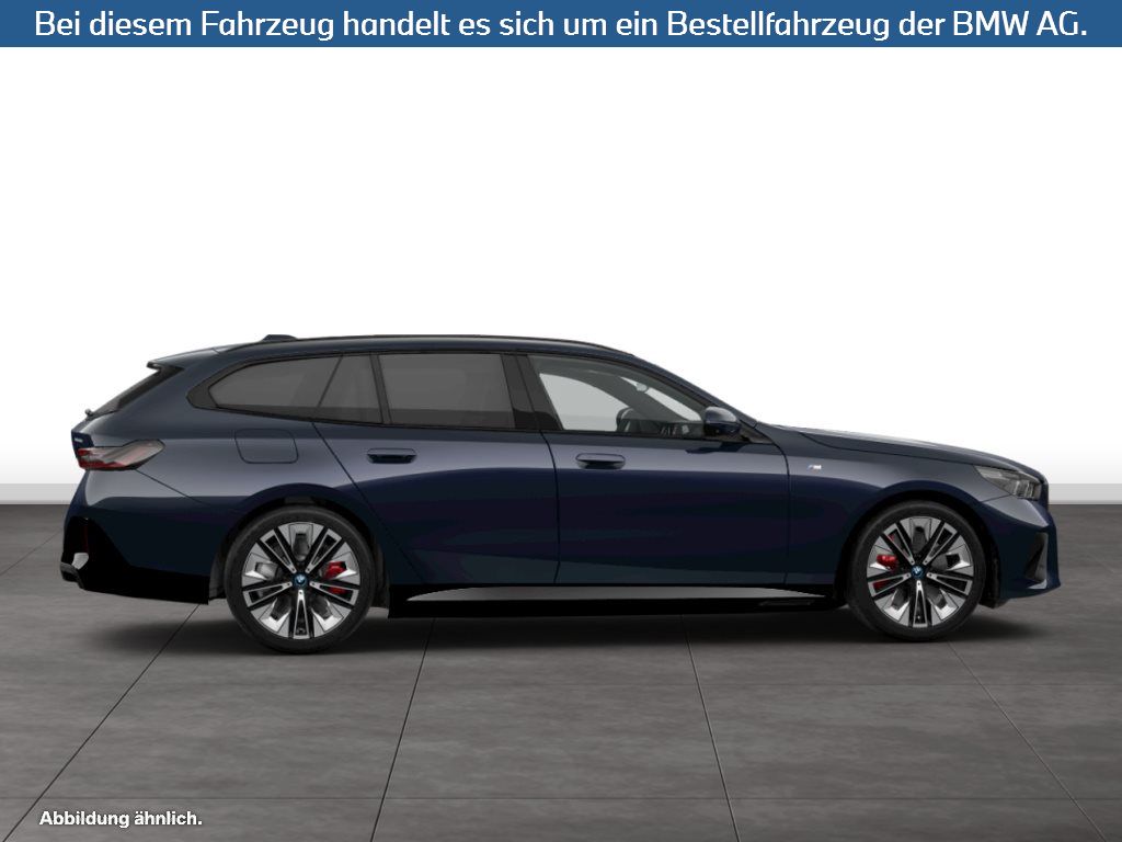 Fahrzeugabbildung BMW i5 eDrive40 Touring