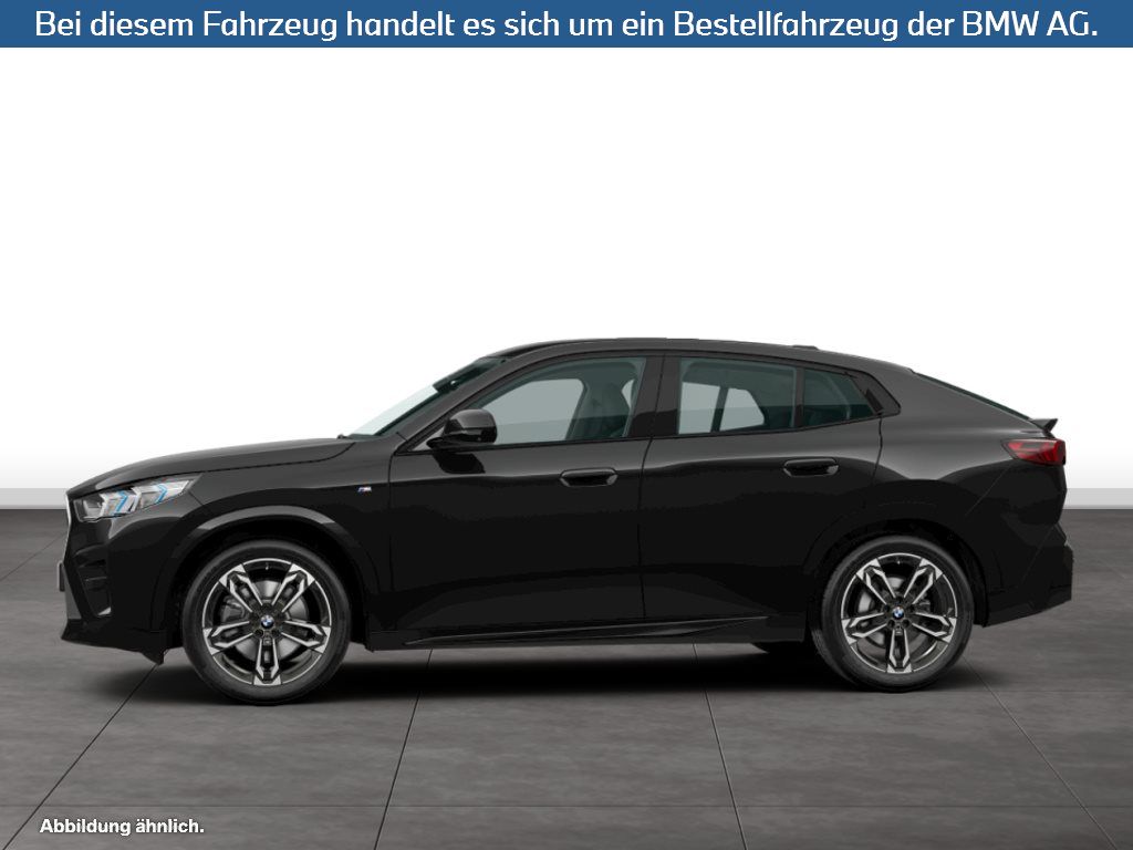 Fahrzeugabbildung BMW X2 sDrive20i