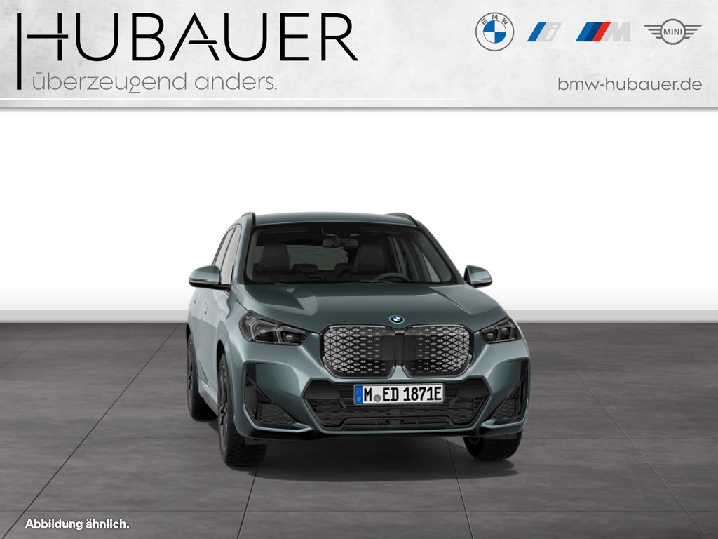 Fahrzeugabbildung BMW iX1 eDrive20 [M Sport Pro, AHK, ACC, 19 LMR, RFK]