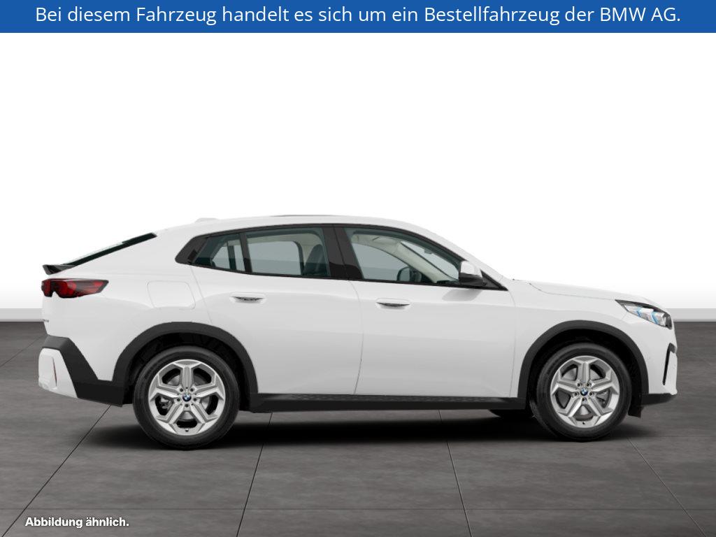 Fahrzeugabbildung BMW X2 sDrive20i