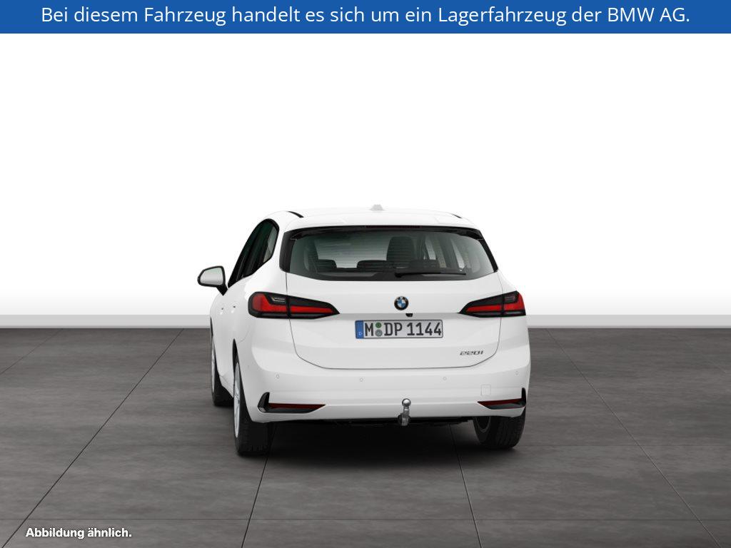 Fahrzeugabbildung BMW 220i Active Tourer