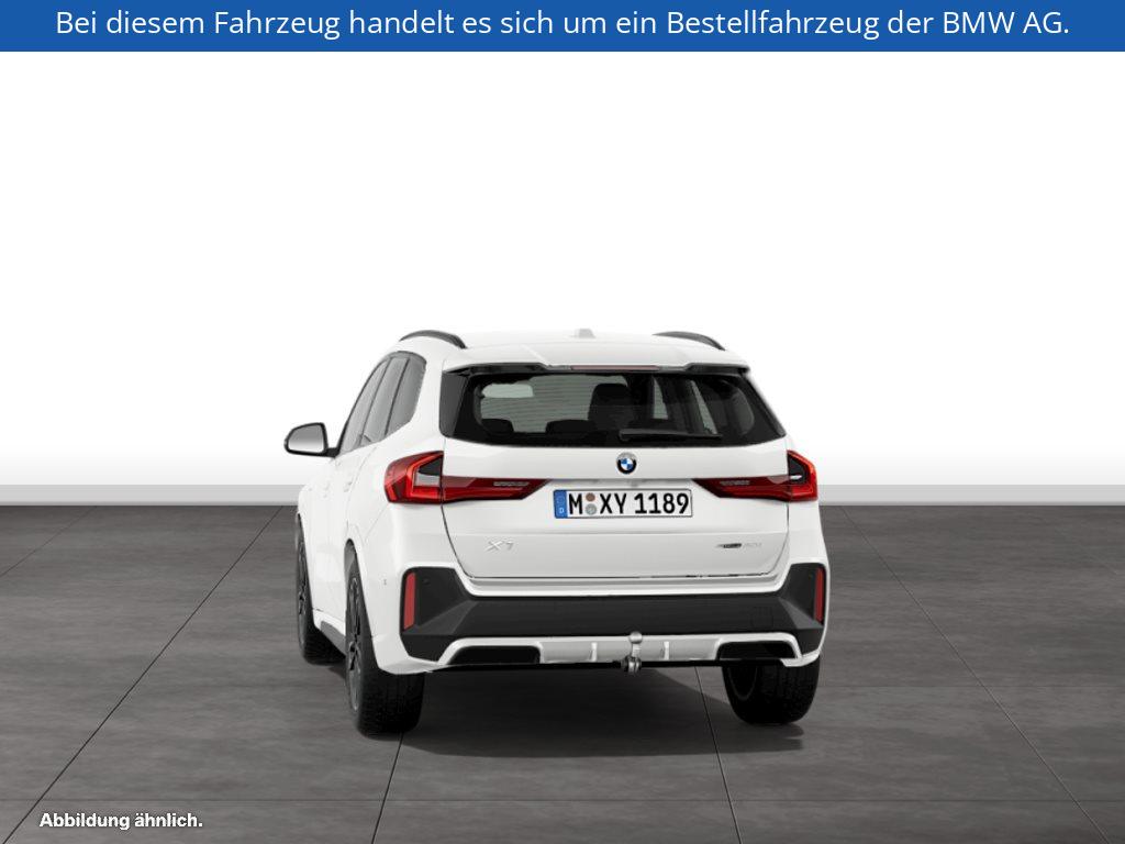 Fahrzeugabbildung BMW X1 sDrive20i