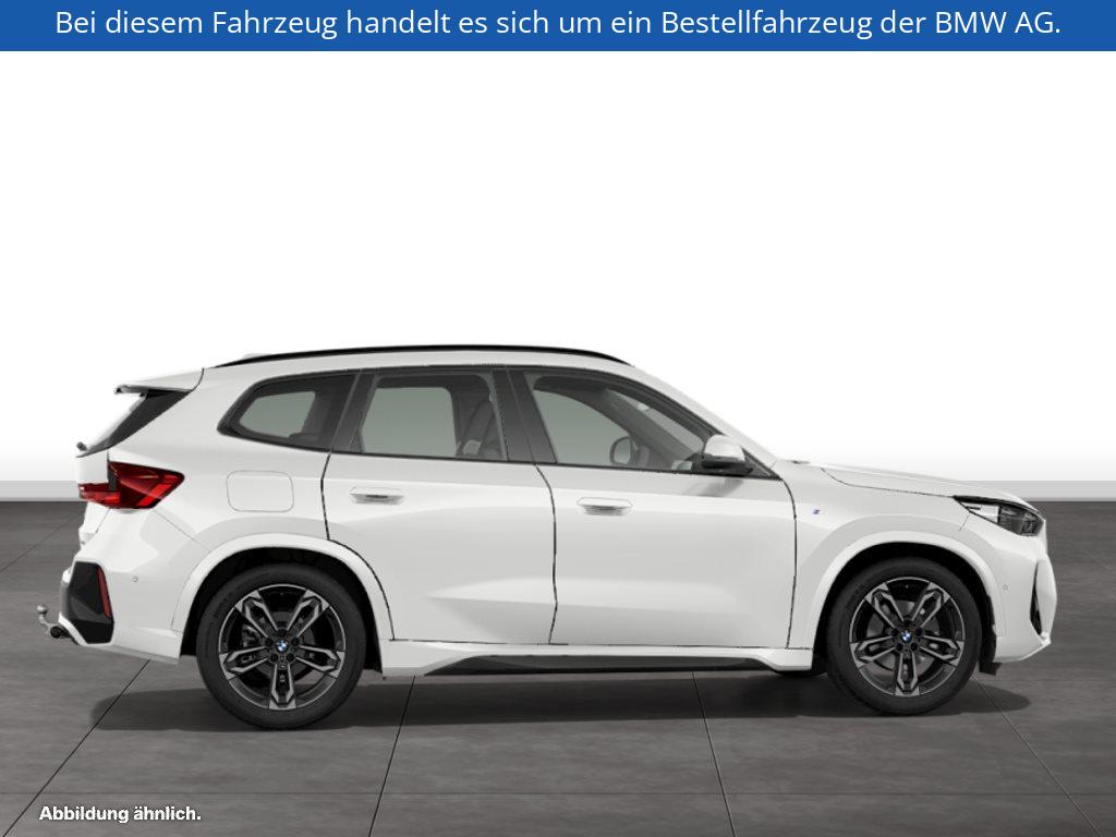 Fahrzeugabbildung BMW X1 sDrive20i