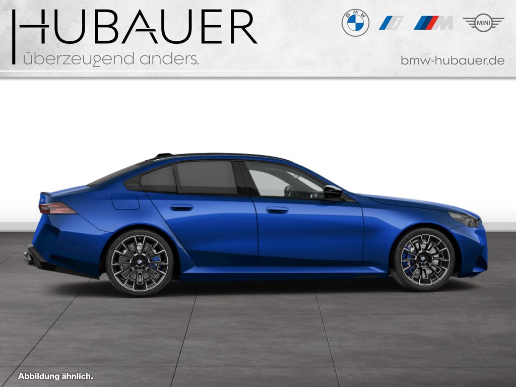 Fahrzeugabbildung BMW M5 Limousine [HUD, AHK, ACC, B&W Sound, RFK]