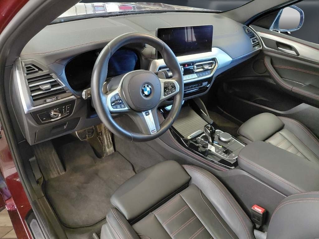Fahrzeugabbildung BMW X4 xDrive30d [M Sport, Pano, AHK, Standhz., 20 ]