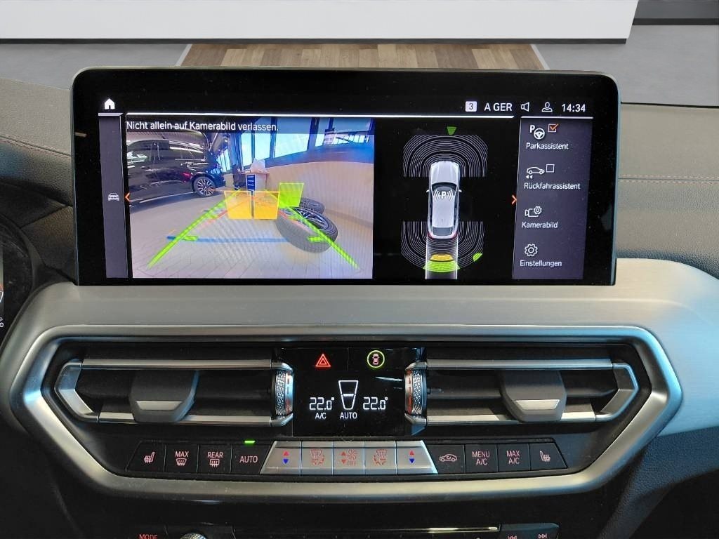Fahrzeugabbildung BMW X4 xDrive30d [M Sport, Pano, AHK, Standhz., 20 ]