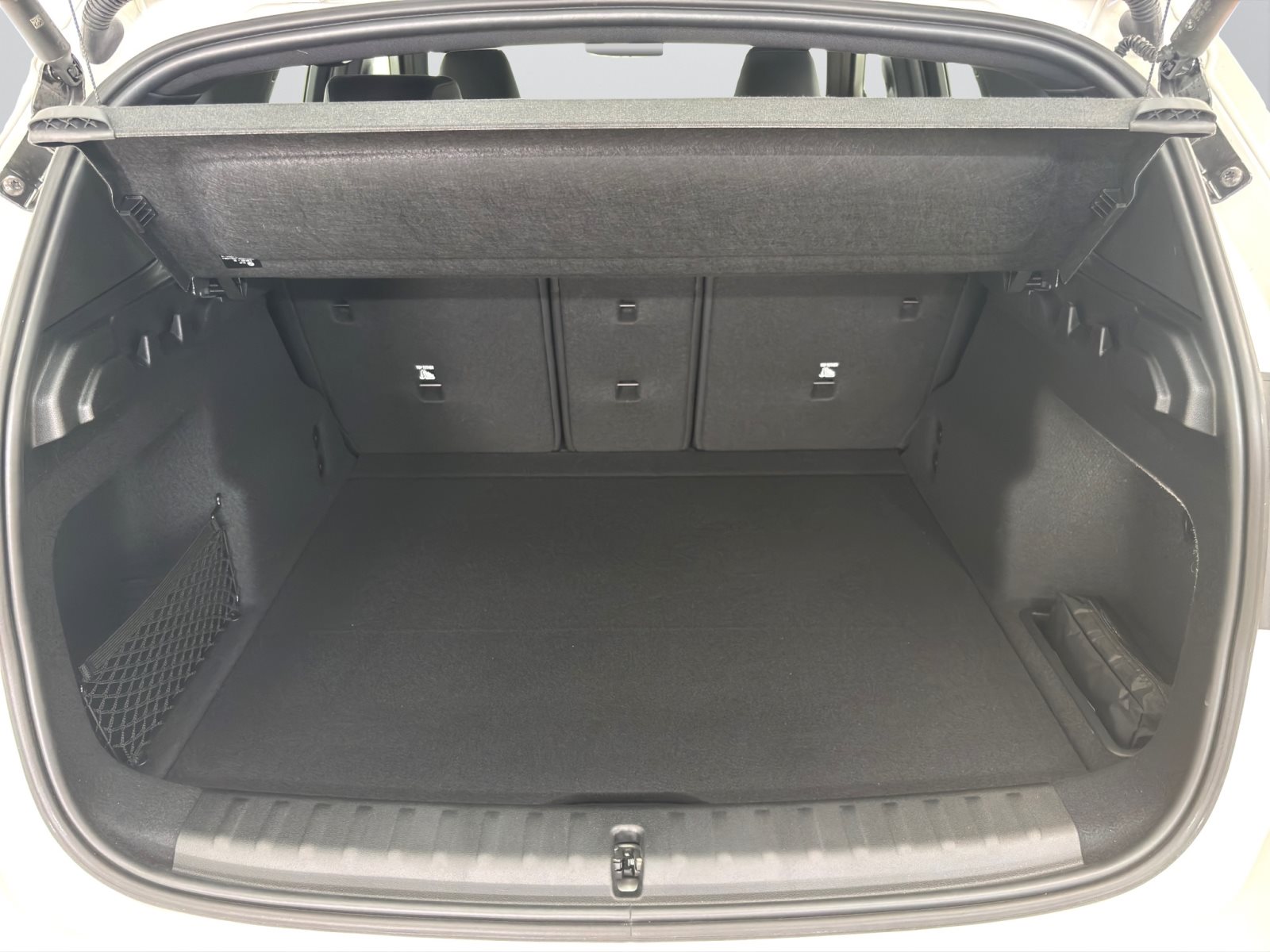 Fahrzeugabbildung BMW X1 sDrive20i [M Sport, HUD, AHK, ACC, Sitze elektr.]