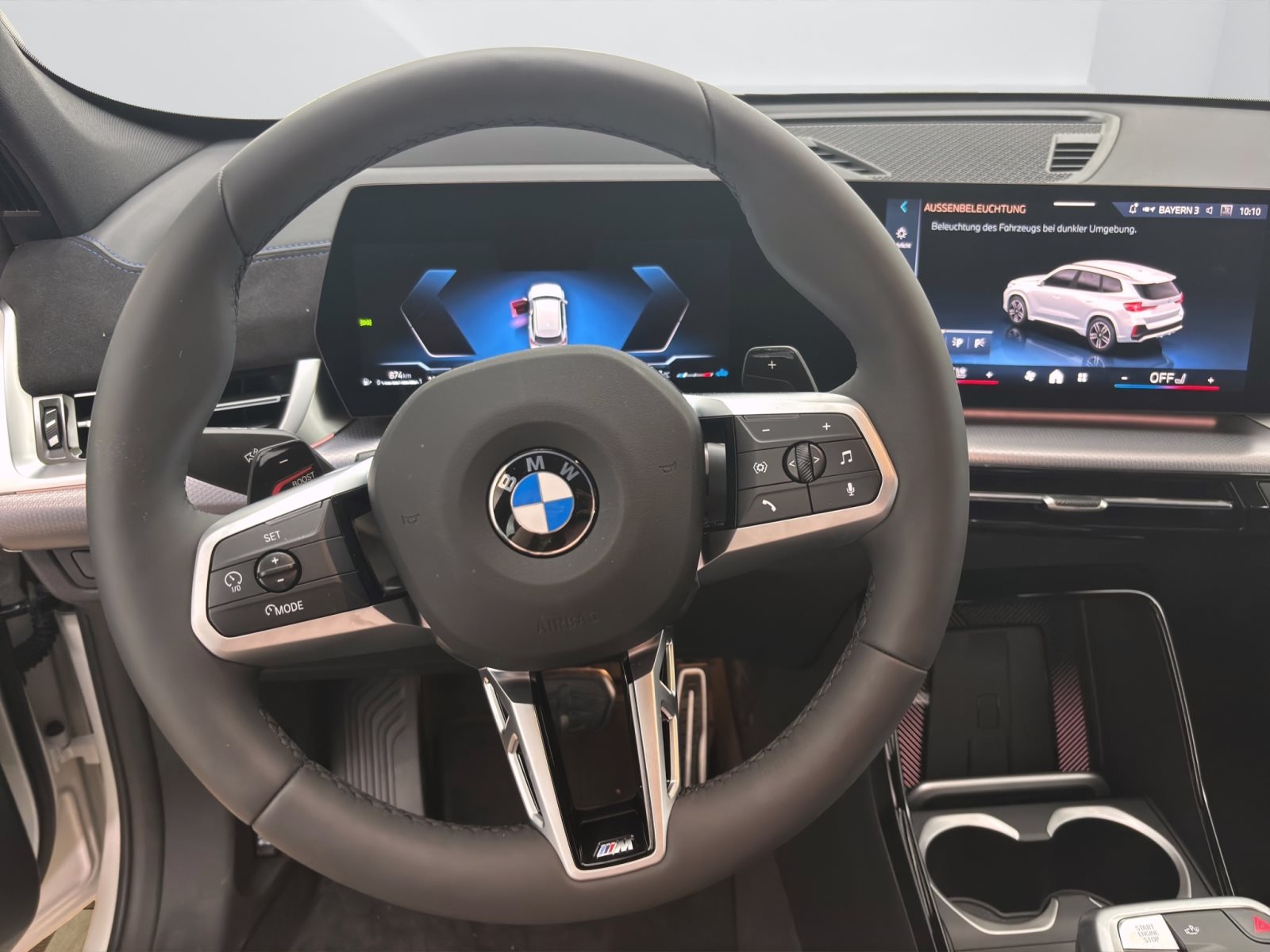 Fahrzeugabbildung BMW X1 sDrive20i [M Sport, HUD, AHK, ACC, Sitze elektr.]