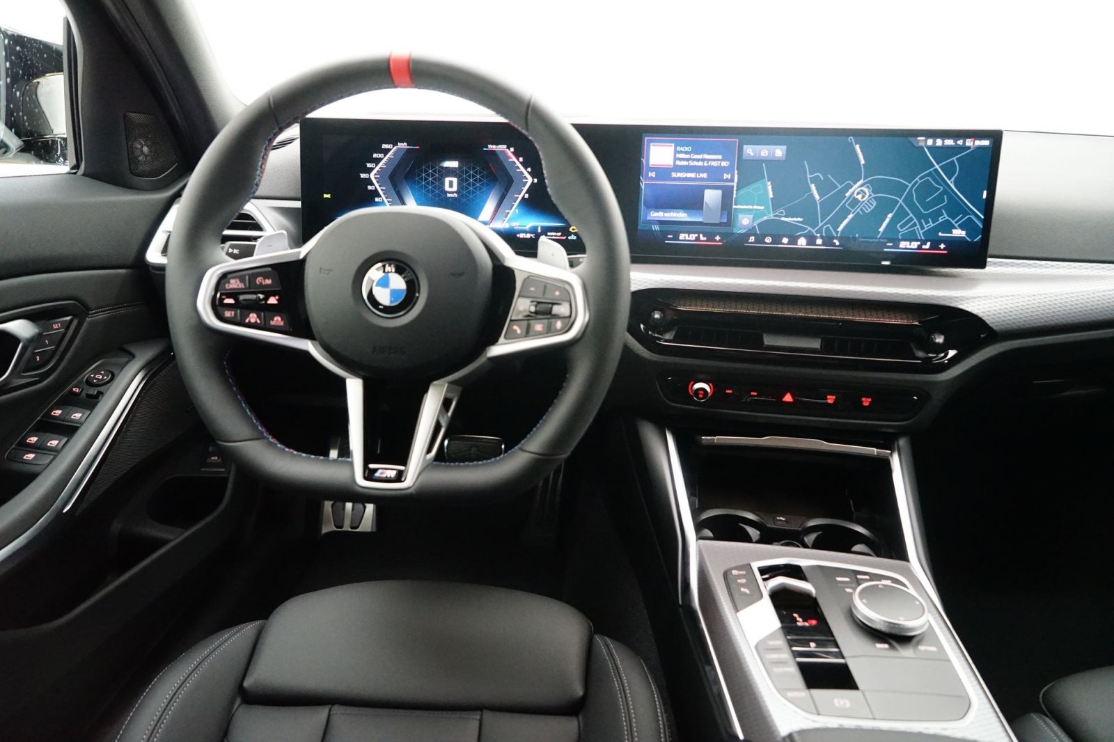 Fahrzeugabbildung BMW M340d xDrive Touring [HUD, ACC, AHK, GSD, 19 LMR]