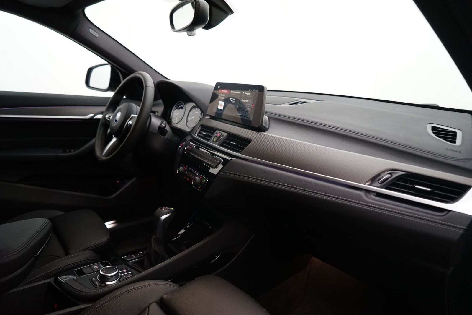 Fahrzeugabbildung BMW X2 xDrive25e [M Sport, Navi+, ACC, RFK, HUD]