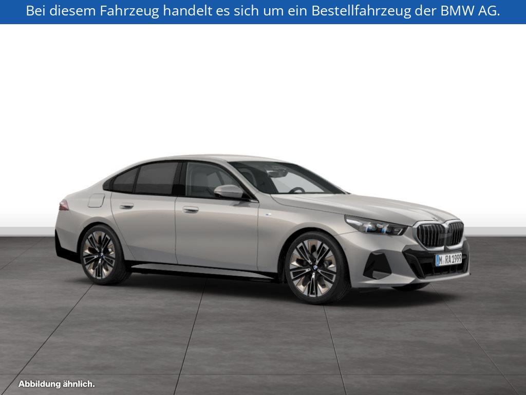 Fahrzeugabbildung BMW 520i Limousine