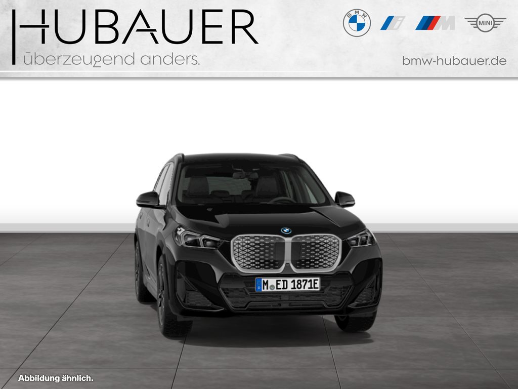 Fahrzeugabbildung BMW iX1 eDrive20 [M Sport, AHK, ACC, RFK, 19 LMR, SHZ]