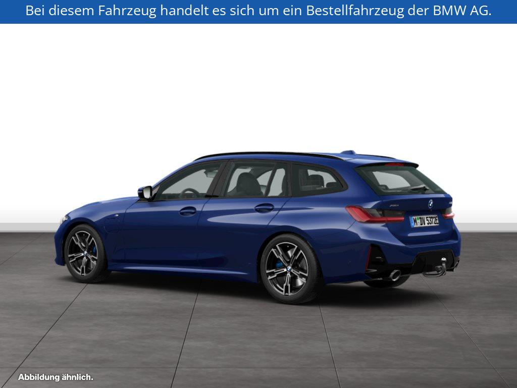 Fahrzeugabbildung BMW 330e xDrive Touring