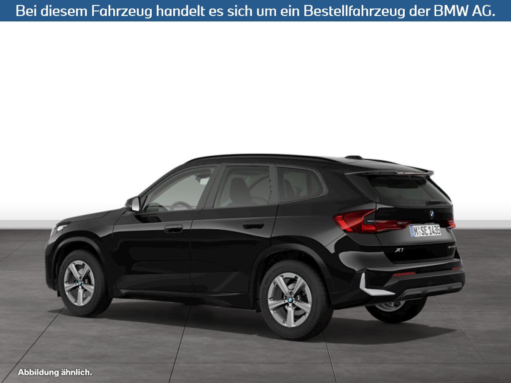 Fahrzeugabbildung BMW X1 sDrive18i SAV