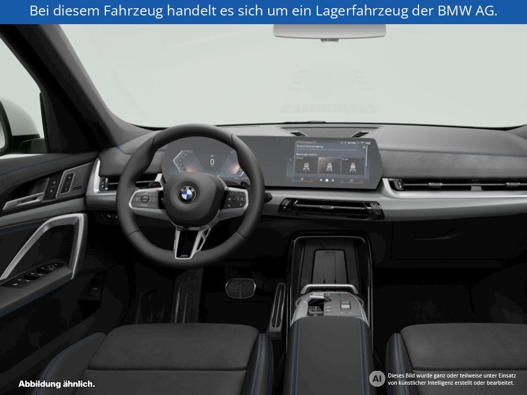 Fahrzeugabbildung BMW X1 sDrive20i