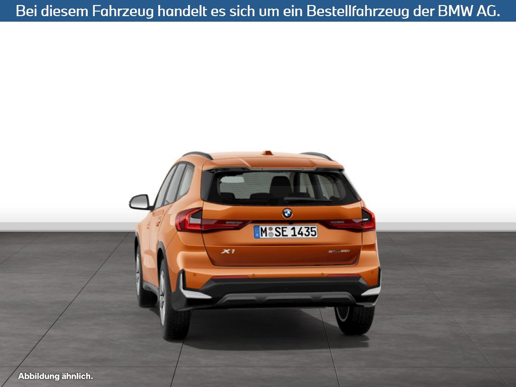 Fahrzeugabbildung BMW X1 sDrive20i