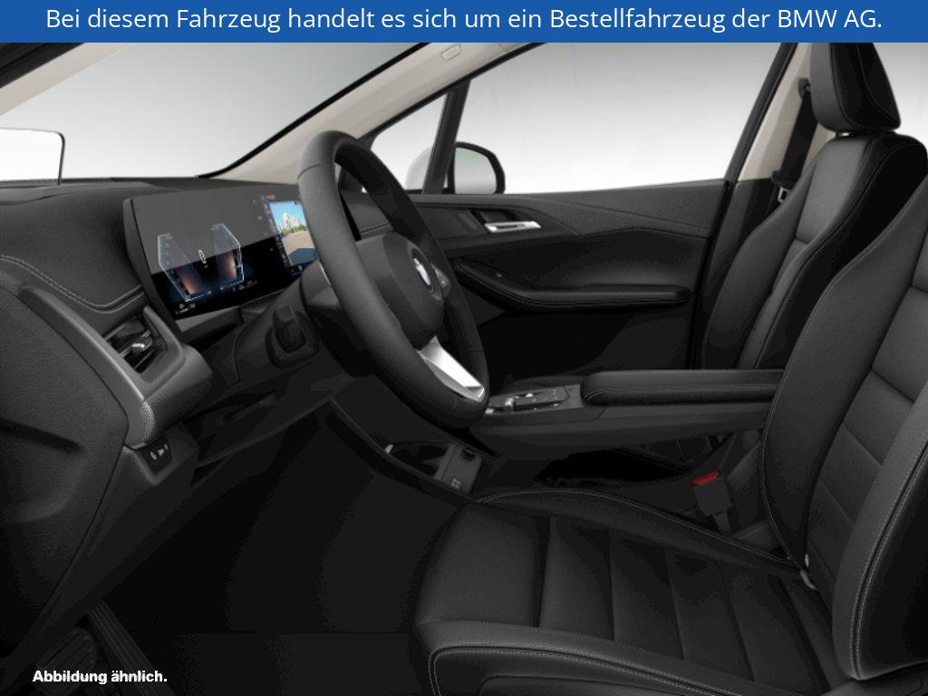 Fahrzeugabbildung BMW 220i Active Tourer