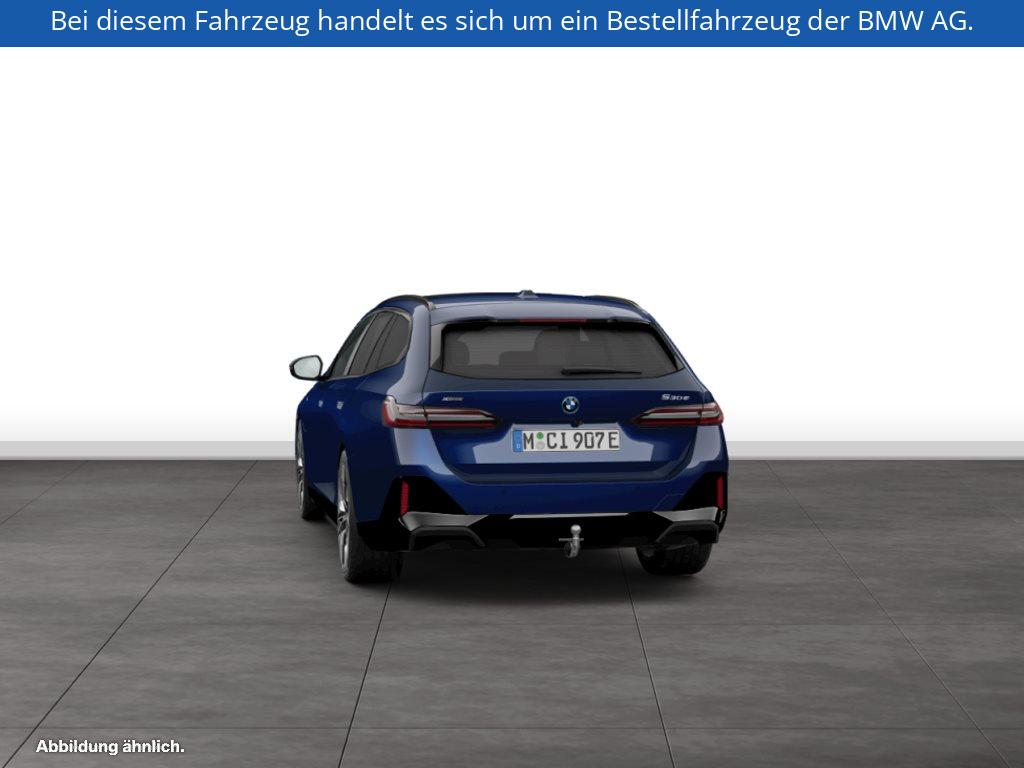 Fahrzeugabbildung BMW 530e xDrive Touring