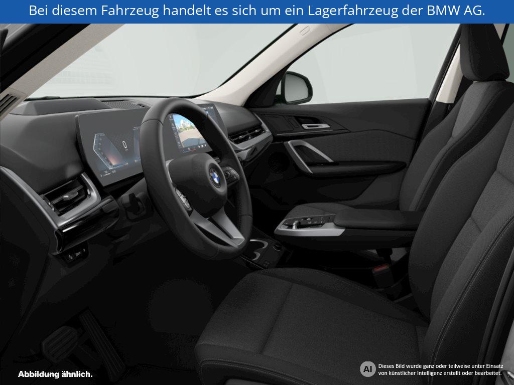 Fahrzeugabbildung BMW X1 sDrive20i