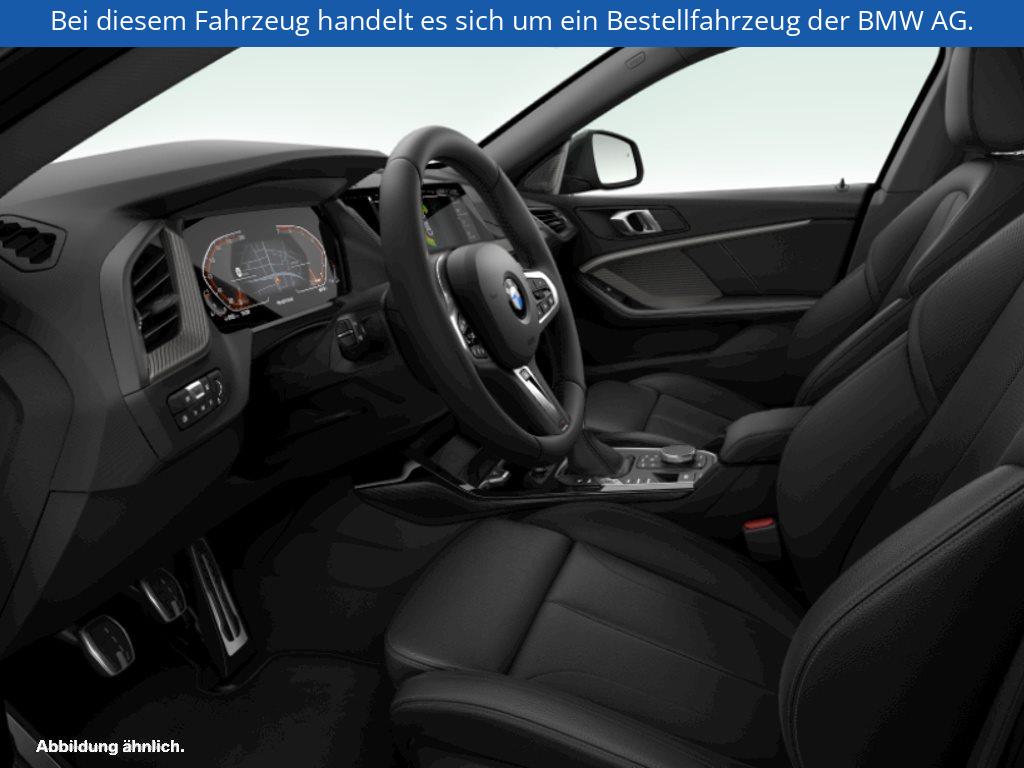 Fahrzeugabbildung BMW 220i Gran Coupé
